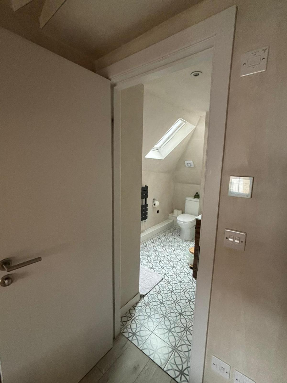 Alloggio in famiglia Ensuite With Private Bathroom, *